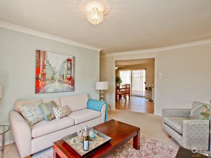 24 Agincourt Crescent, Valentine NSW 2280