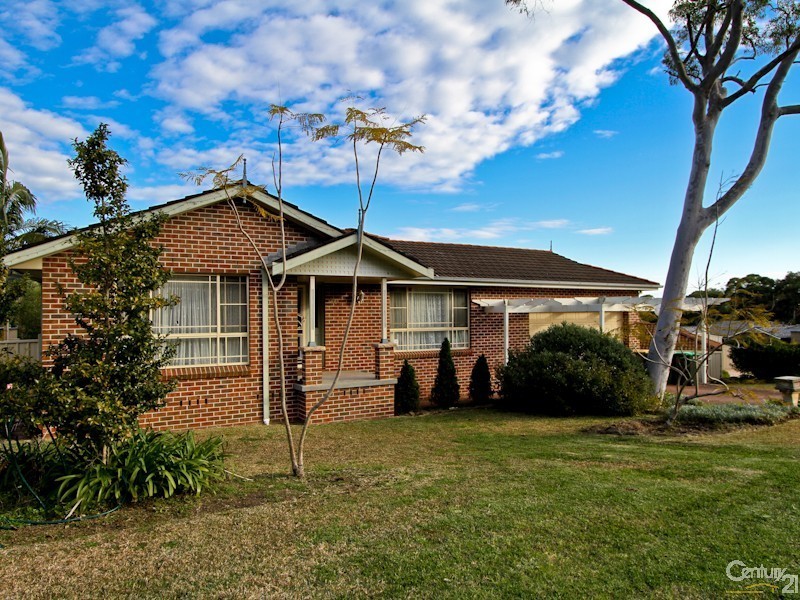 24 Agincourt Crescent, Valentine NSW 2280