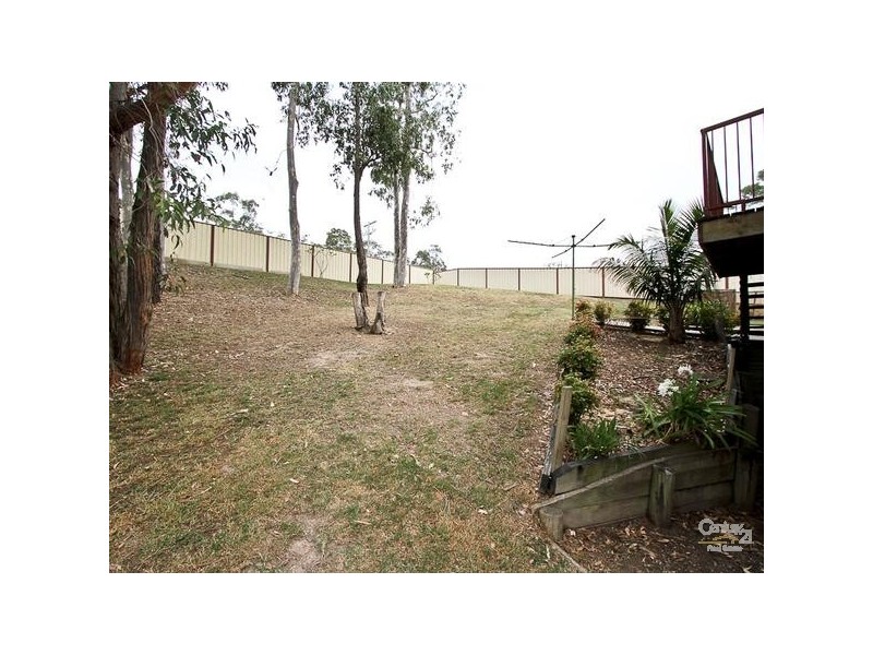 10 Canopus Close, Marmong Point NSW 2284