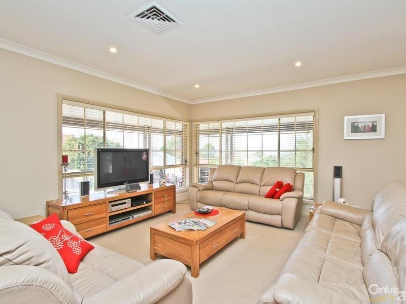 7 Imperial Close, Floraville NSW 2280