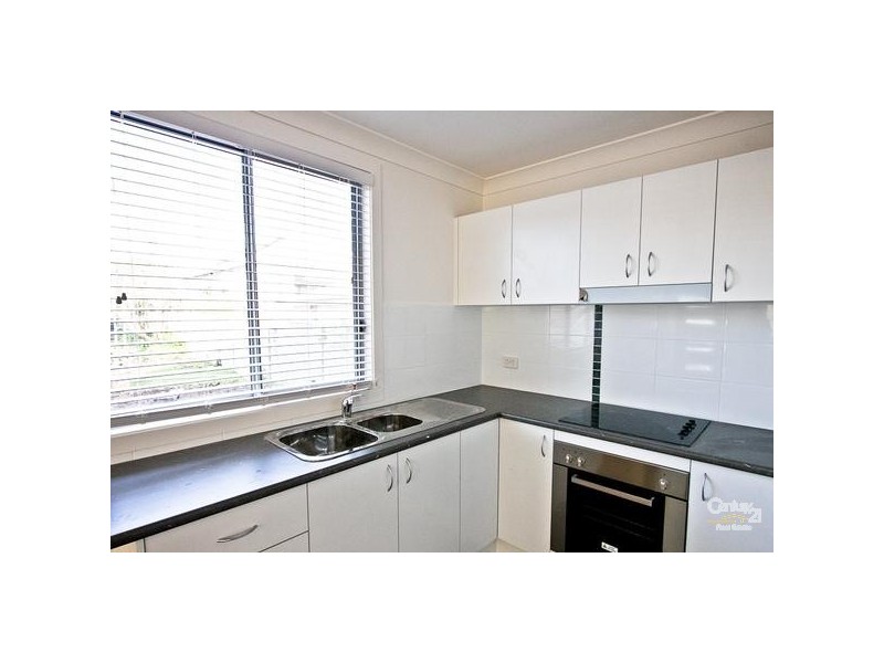 11a Robb Street, Belmont NSW 2280