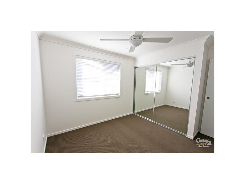 11a Robb Street, Belmont NSW 2280