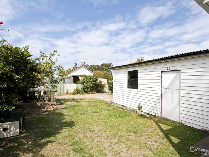 44 Evans Street, Belmont NSW 2280