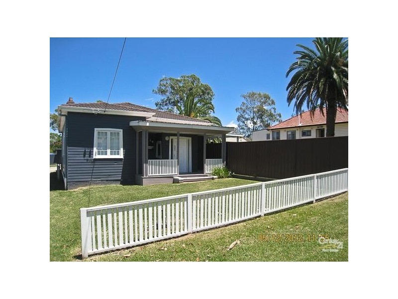 23 Lillian Street, Glendale NSW 2285