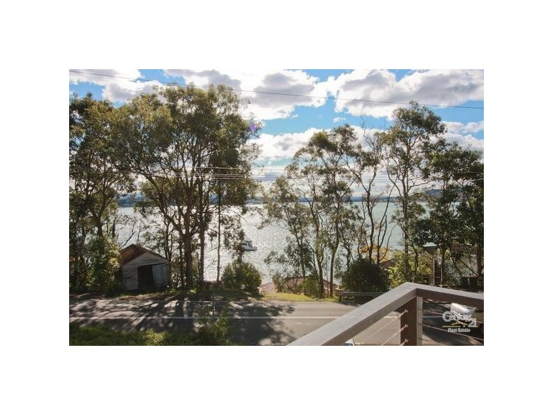 34 Bareki Road, Eleebana NSW 2282