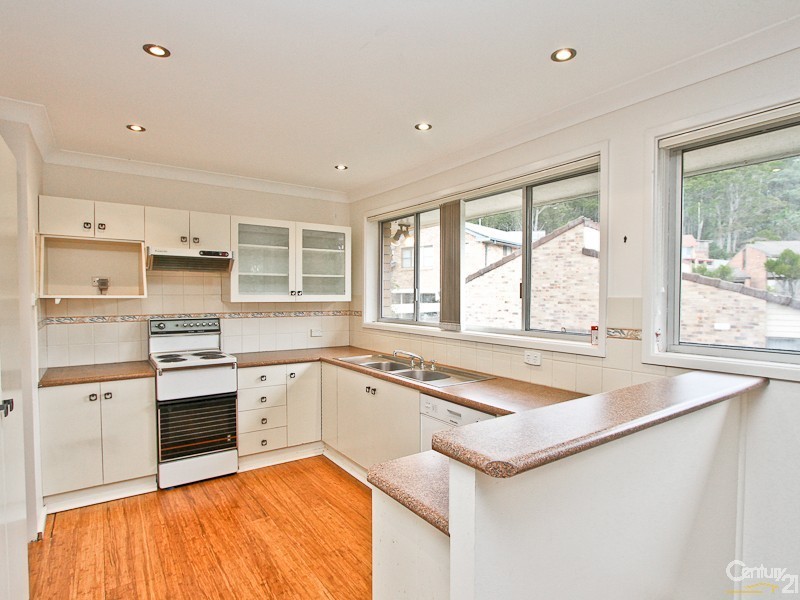 17 Pokolbin Close, Eleebana NSW 2282