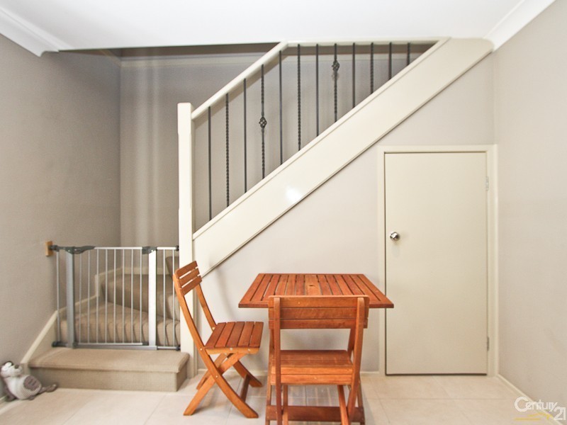 9 Melody Lane, Mount Hutton NSW 2290