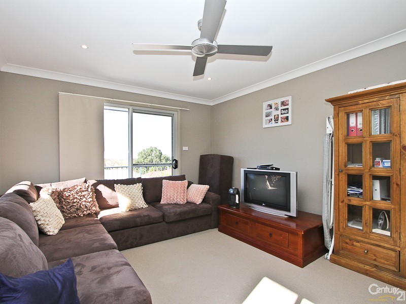 9 Melody Lane, Mount Hutton NSW 2290