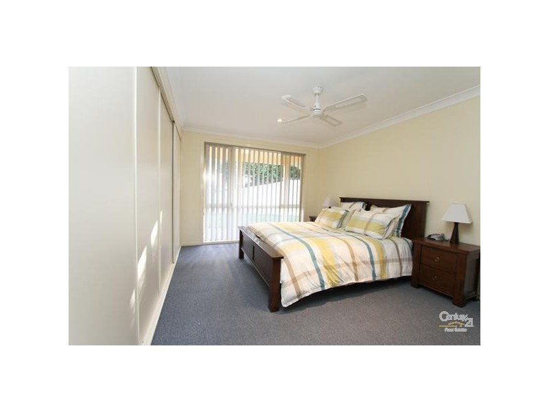 12 Seafarer Close, Belmont NSW 2280