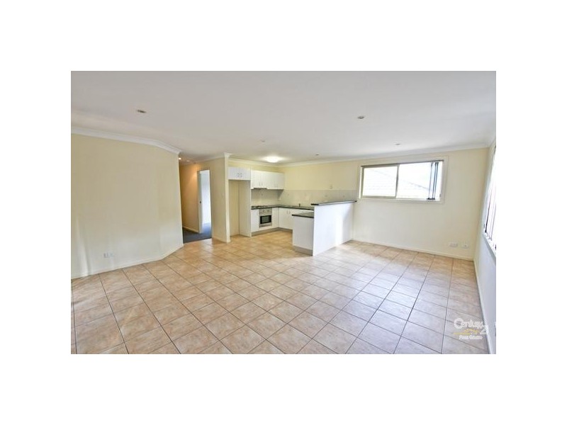 12 Seafarer Close, Belmont NSW 2280