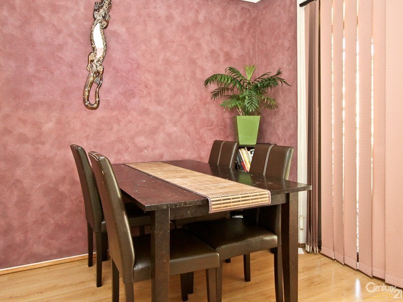 5 Eastham Close, Tingira Heights NSW 2290