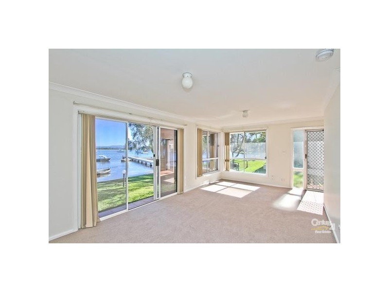 23/33-39 Haddon Cres, Marks Point NSW 2280