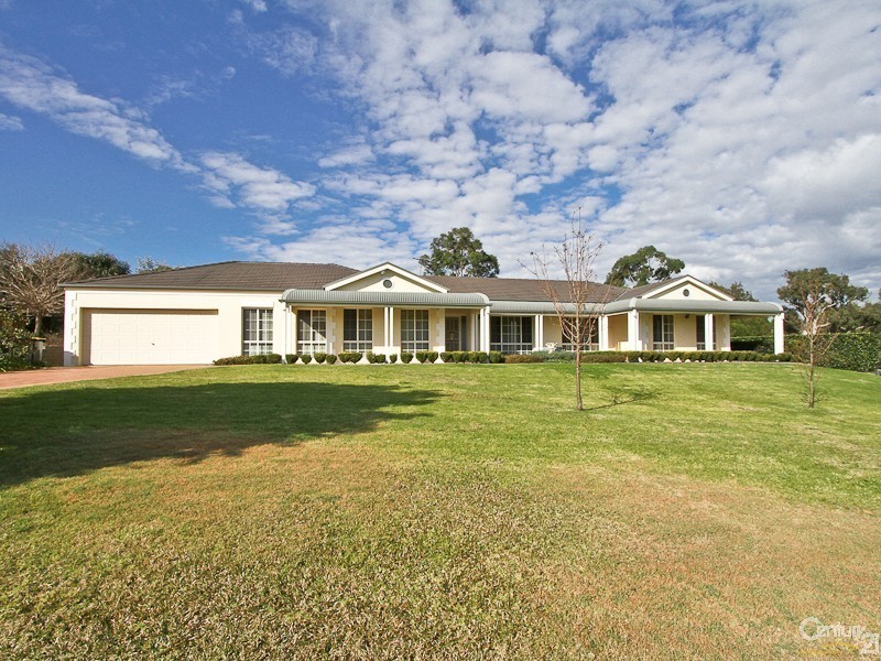 276 Sommerset Drive, Thornton NSW 2322
