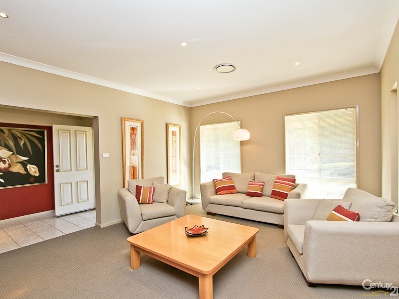 276 Sommerset Drive, Thornton NSW 2322