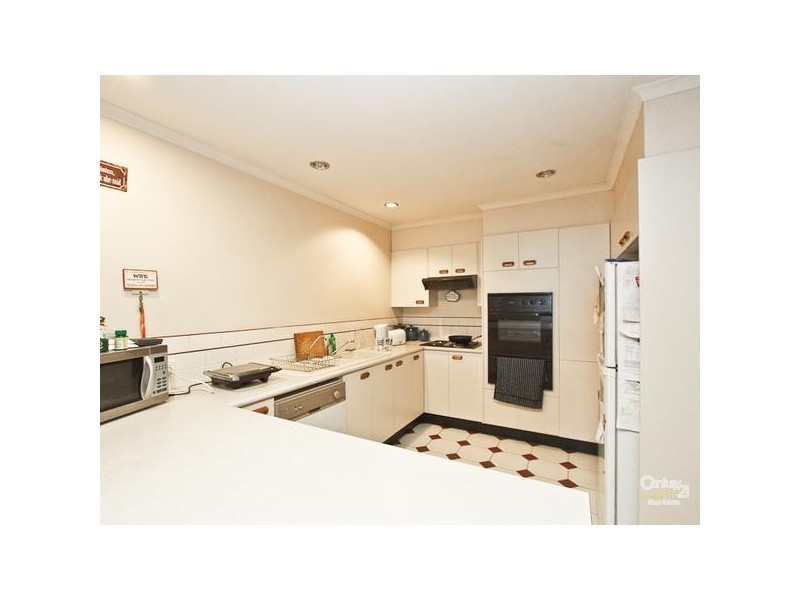 2/5 Marquis Close, Valentine NSW 2280