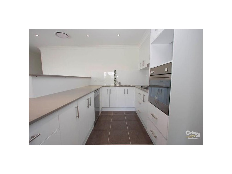 61A Dalmeny Drive, Macquarie Hills NSW 2285