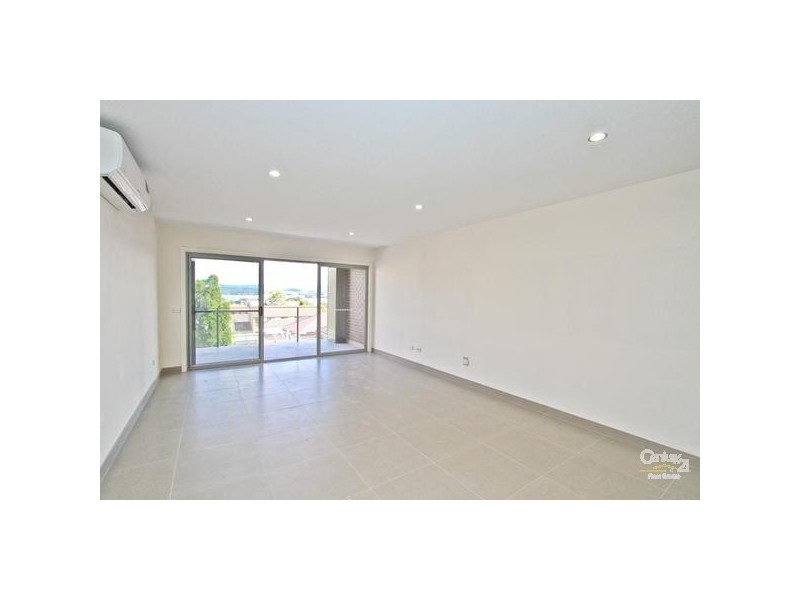 10/15 Warner St, Warners Bay NSW 2282