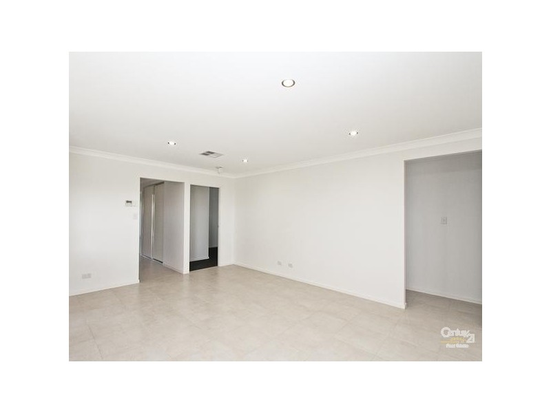 37 Kural Crescent, Fletcher NSW 2287