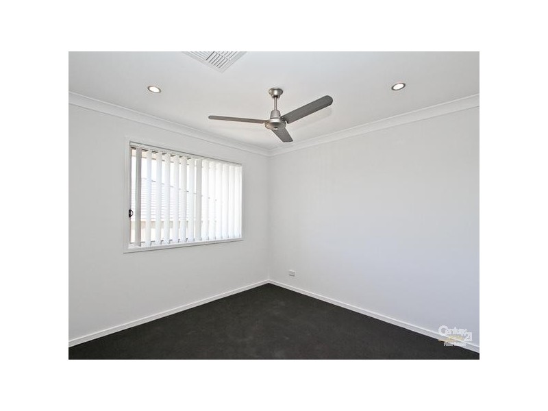 37 Kural Crescent, Fletcher NSW 2287