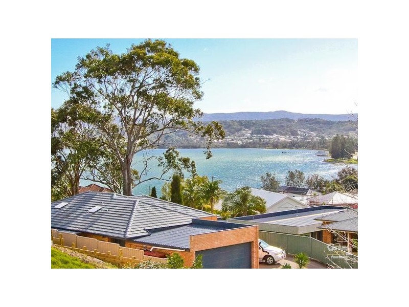 70 Thompson Road, Speers Point NSW 2284