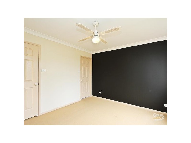 10 Canopus Close, Marmong Point NSW 2284