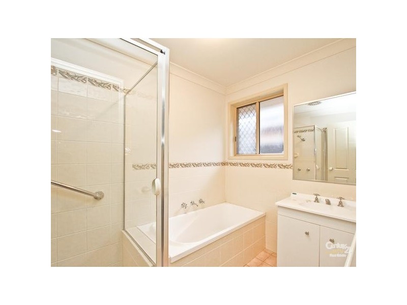 28/292 Park Avenue, Kotara NSW 2289