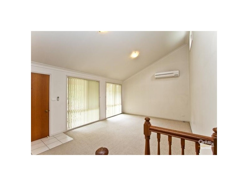 12 Ridgewood Cres, Eleebana NSW 2282