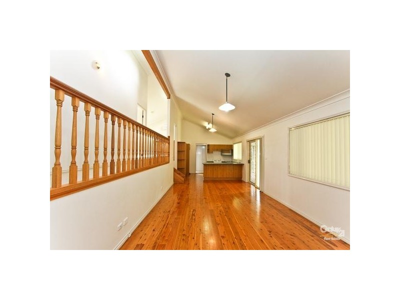 12 Ridgewood Cres, Eleebana NSW 2282