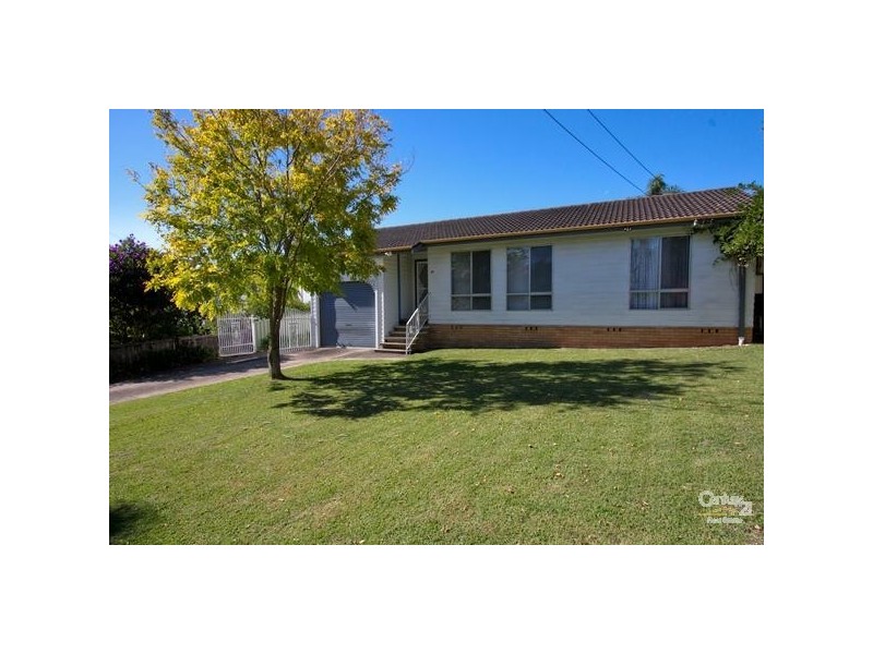 34 Allambee Plce, Valentine NSW 2280