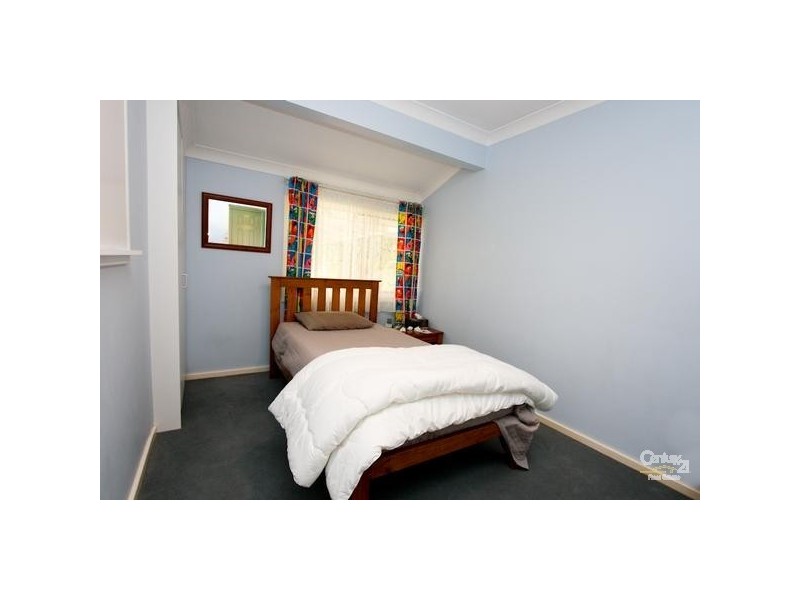 34 Allambee Plce, Valentine NSW 2280