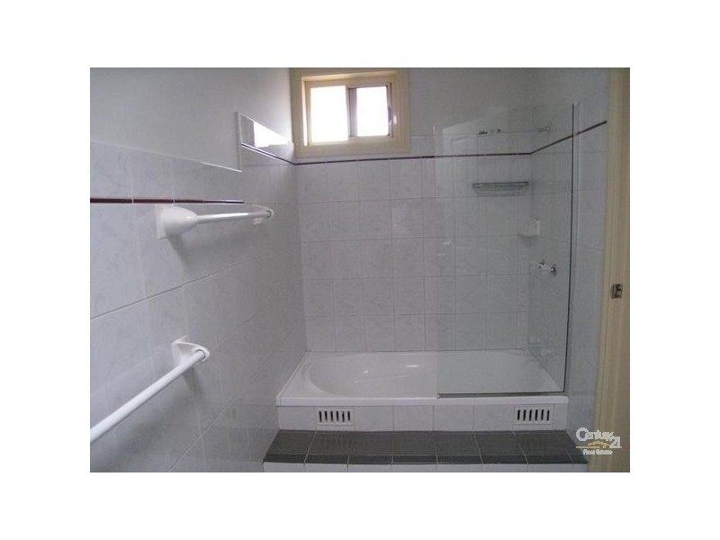 28 Frederick Street, Valentine NSW 2280