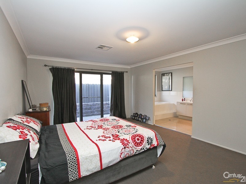 6 Ringtail Street, Fletcher NSW 2287