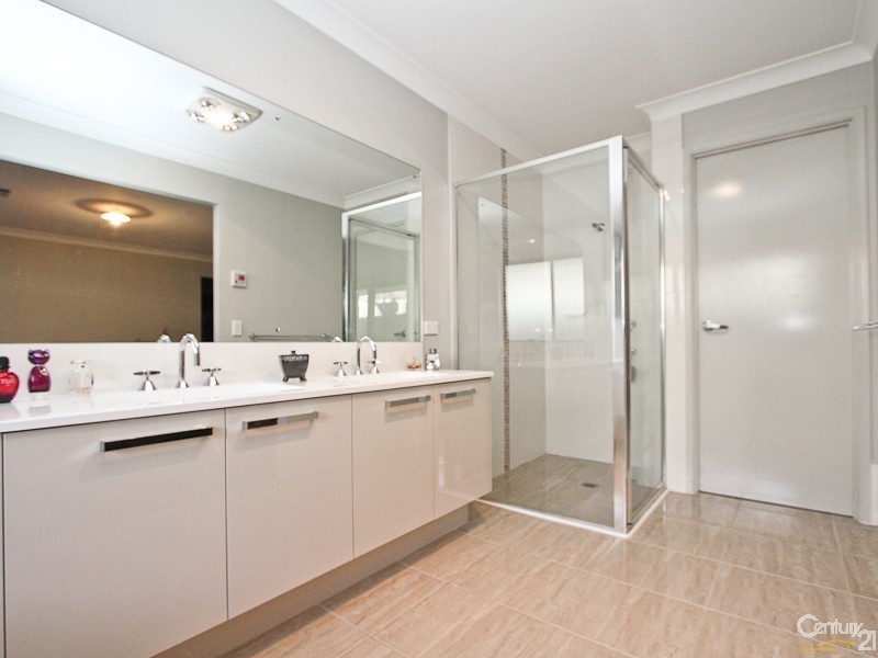 6 Ringtail Street, Fletcher NSW 2287