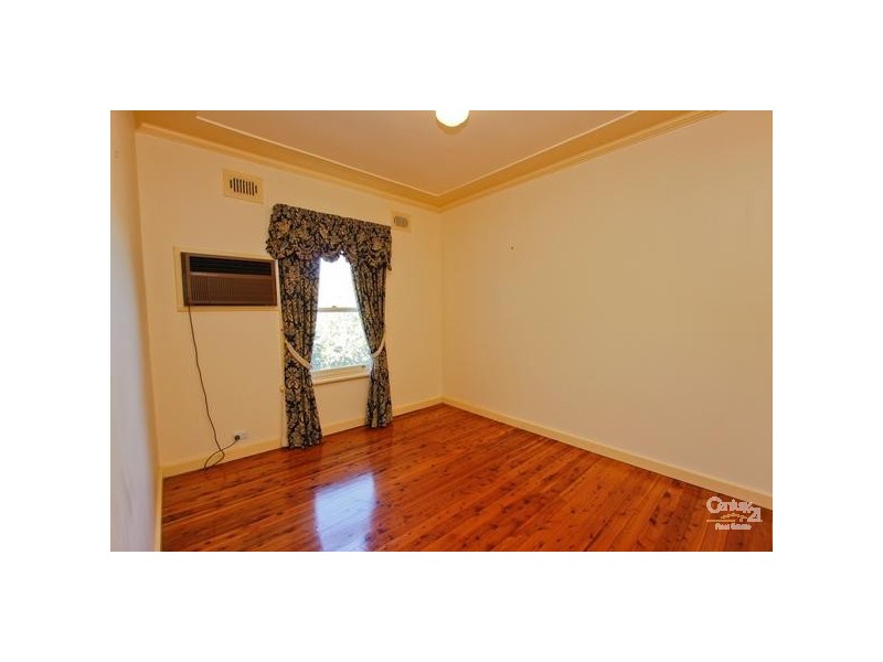 37 Croft Road, Eleebana NSW 2282