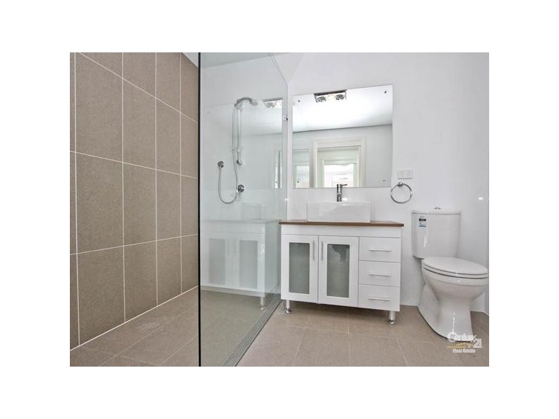 14/13-17 Warner Street, Warners Bay NSW 2282