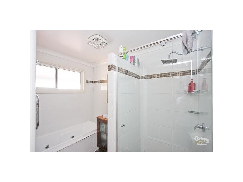 26 Walker Street, Warners Bay NSW 2282