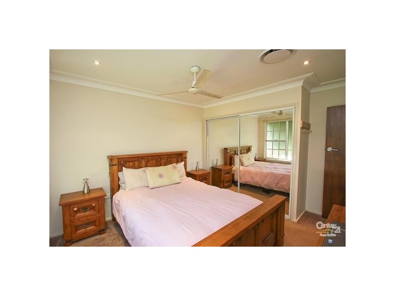 26 Walker Street, Warners Bay NSW 2282