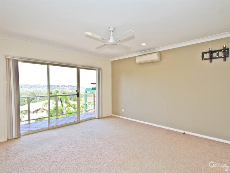 35 Grovelake Close, Eleebana NSW 2282