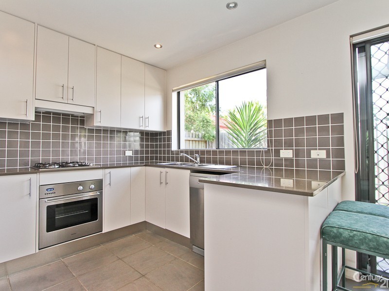 10/346-348 Pacific Highway, Belmont North NSW 2280