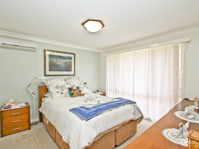 5 Merlin Close, Valentine NSW 2280