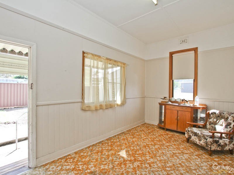 15  Nord Street, Speers Point NSW 2284