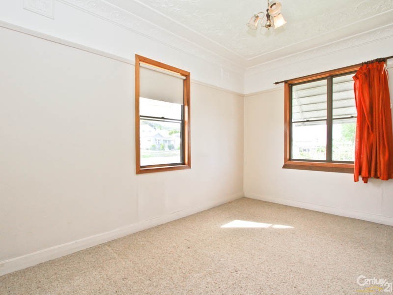 15  Nord Street, Speers Point NSW 2284