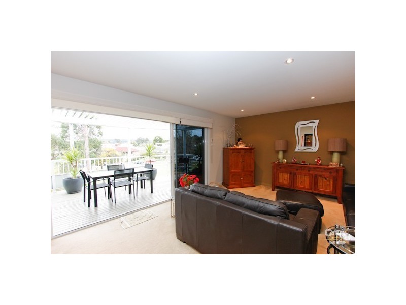 3/40 Allambee Place, Valentine NSW 2280