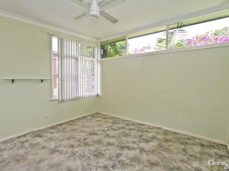 12 Elizabeth Street, Eleebana NSW 2282