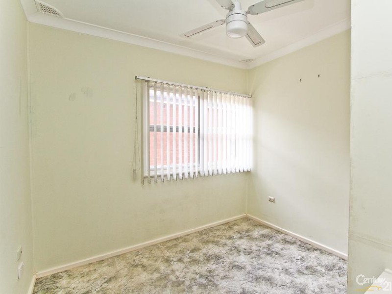 12 Elizabeth Street, Eleebana NSW 2282