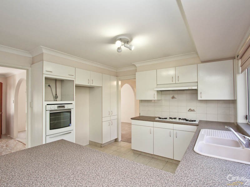 19 Ridgewood Crescent, Eleebana NSW 2282