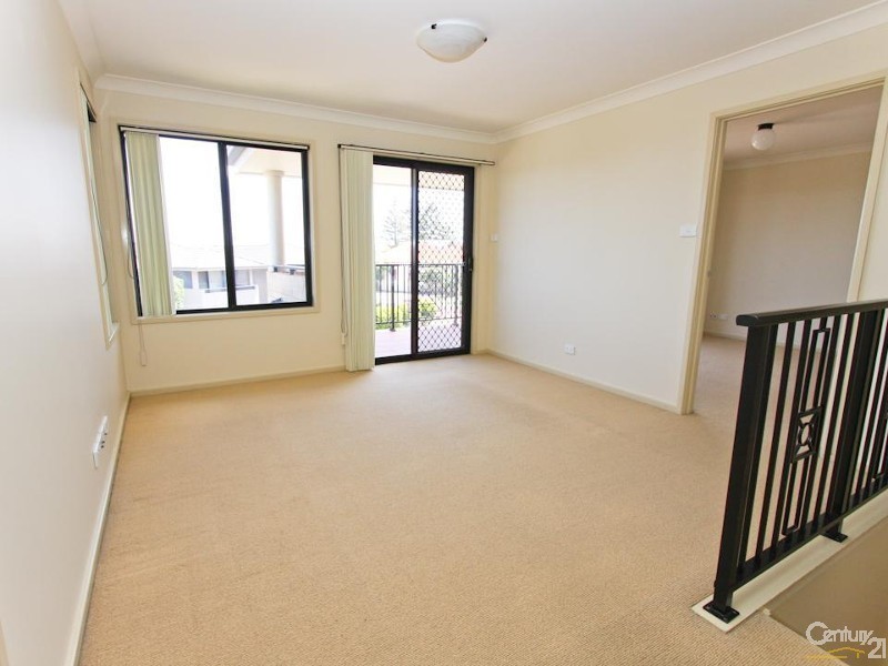 1 Seascape, Redhead NSW 2290