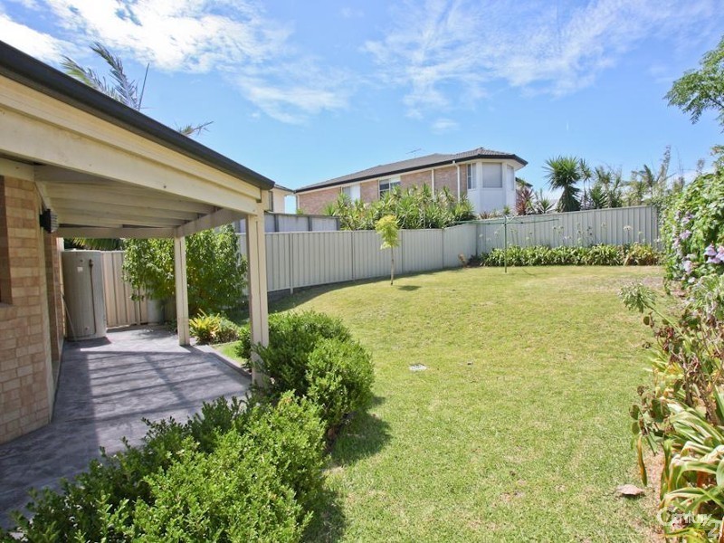 1 Seascape, Redhead NSW 2290