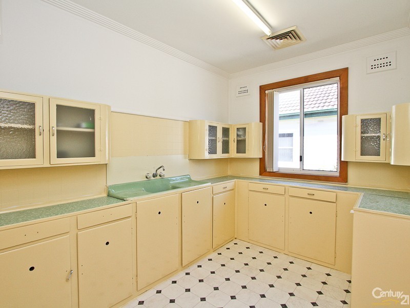 51 Maude Street, Belmont NSW 2280