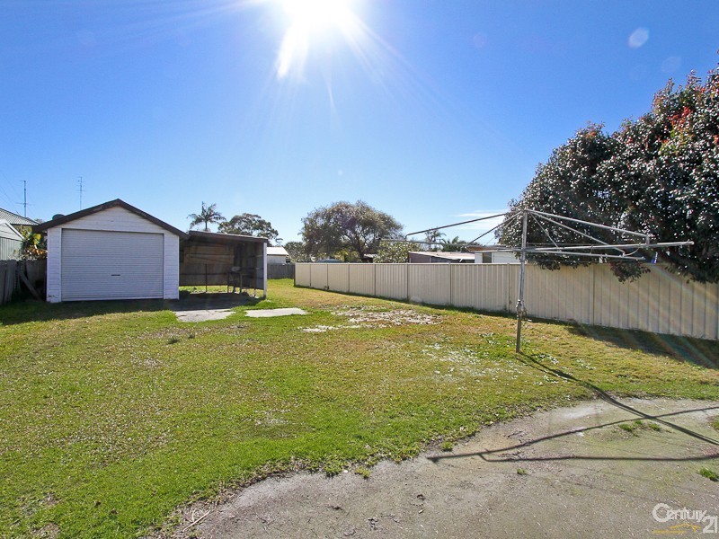 51 Maude Street, Belmont NSW 2280